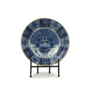 Delft Peacock Charger